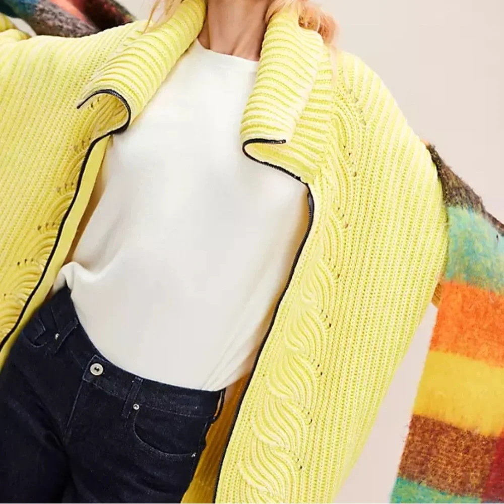 Free People Sea Of Tranquility Cardi. NWT. - Picture 2 of 10